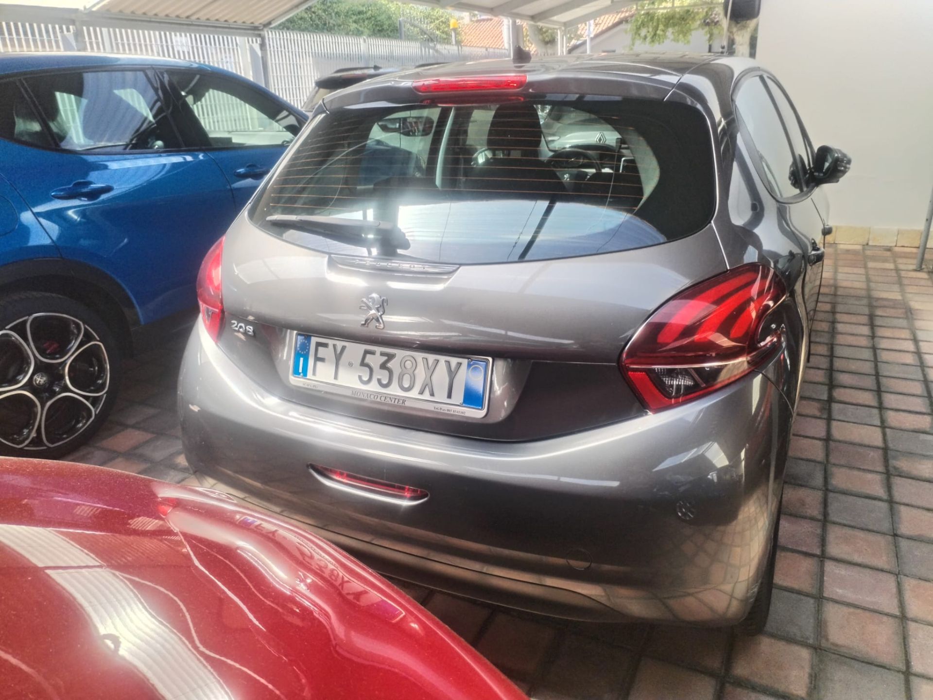 Peugeot 208 BlueHDi 100 S&S 5p. Active