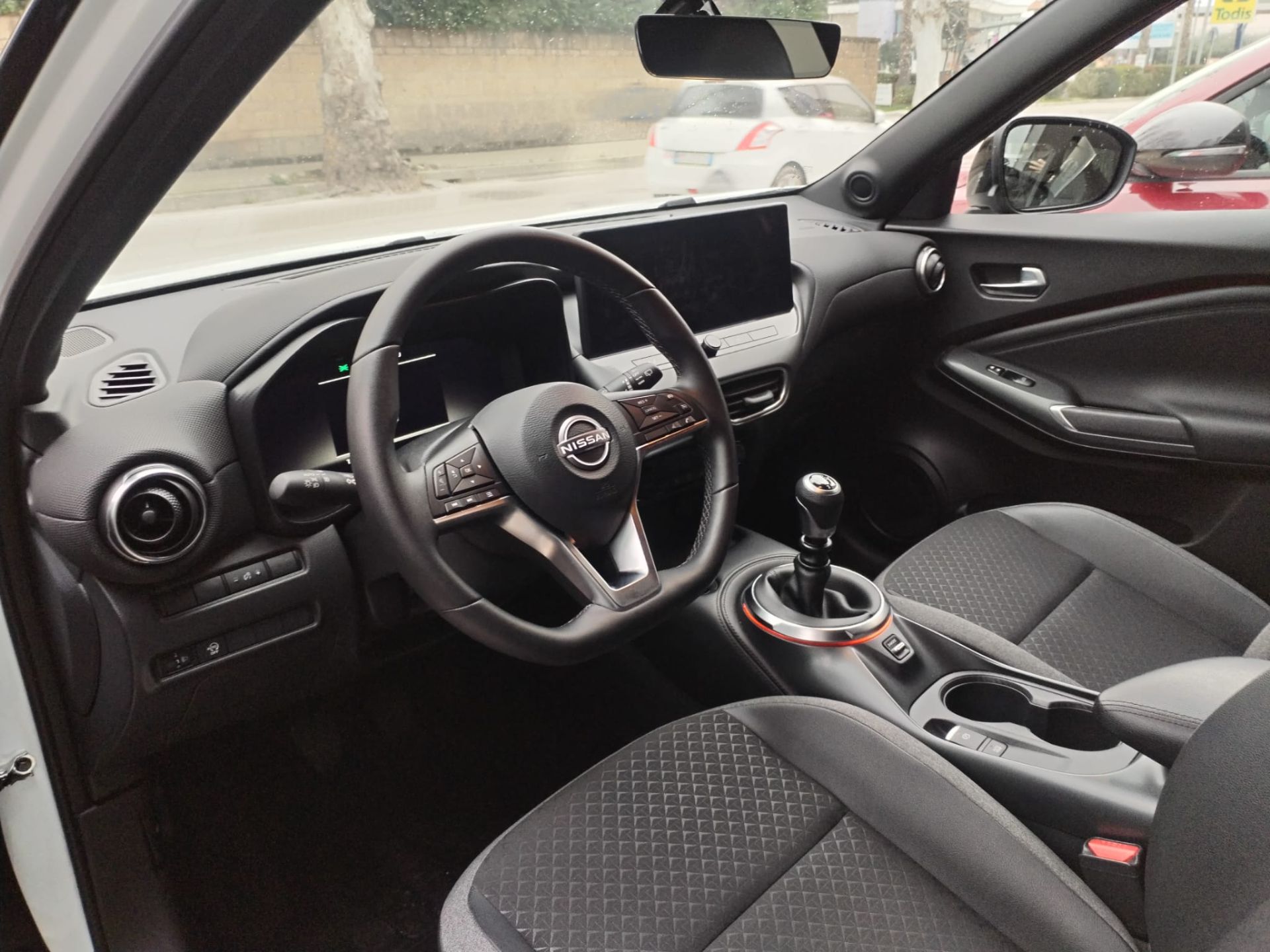 Nissan Juke 1.0 DIG-T 114 CV Acenta