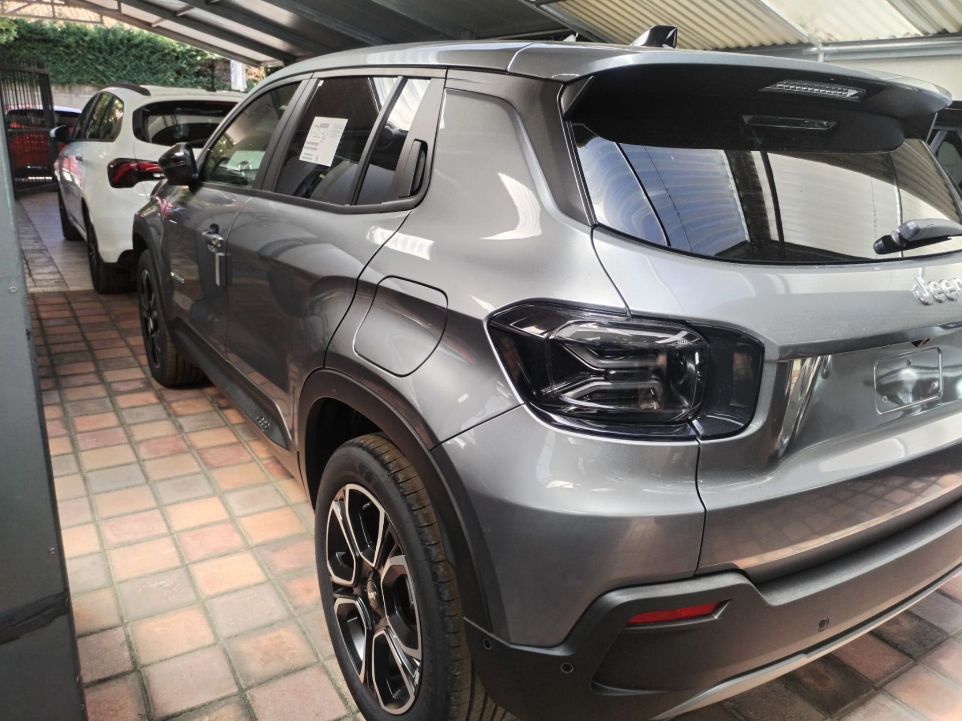 Jeep Avenger 1.2 Turbo 100 CV Summit