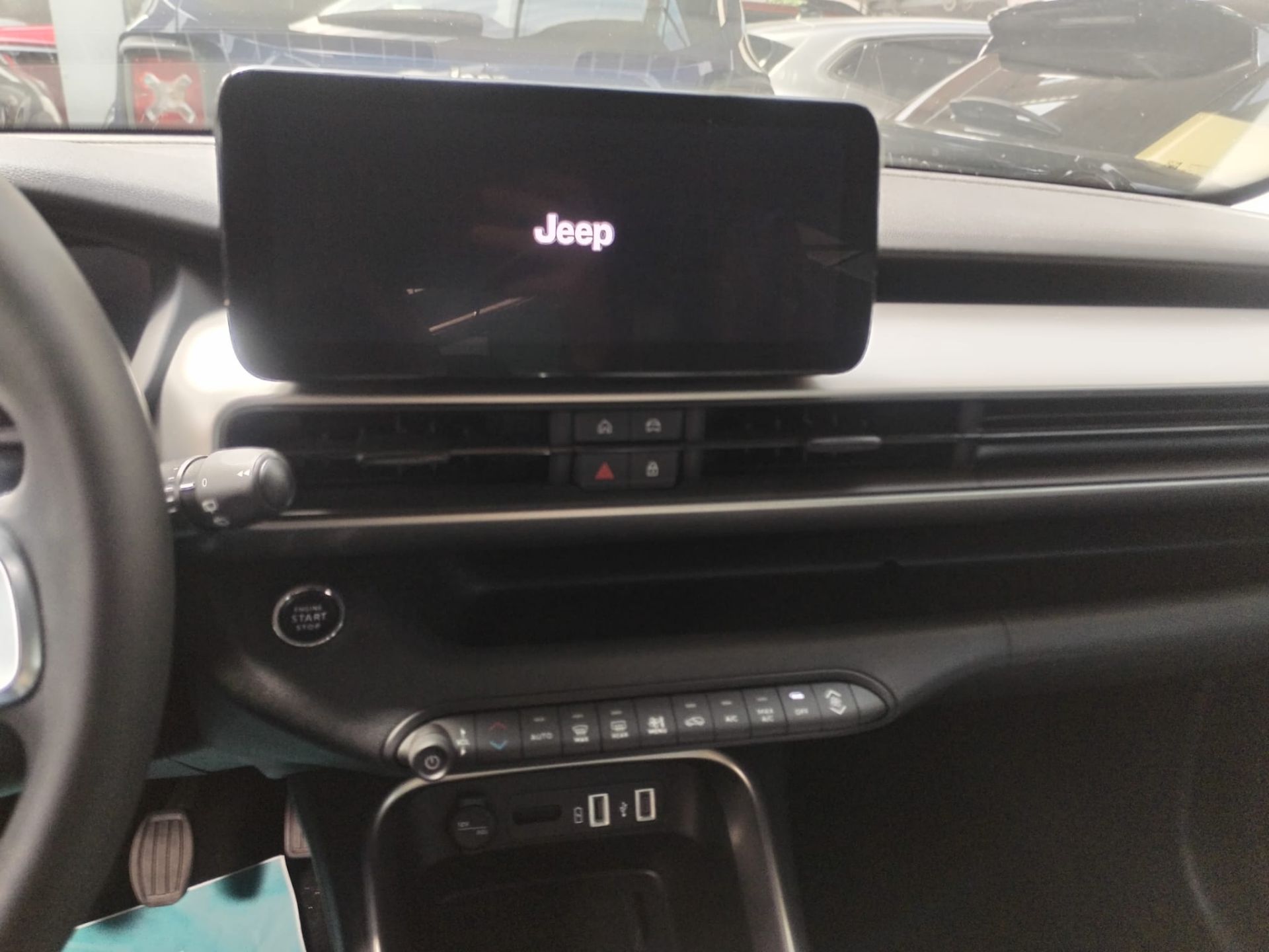 Jeep Avenger 1.2 Turbo 100 CV Summit