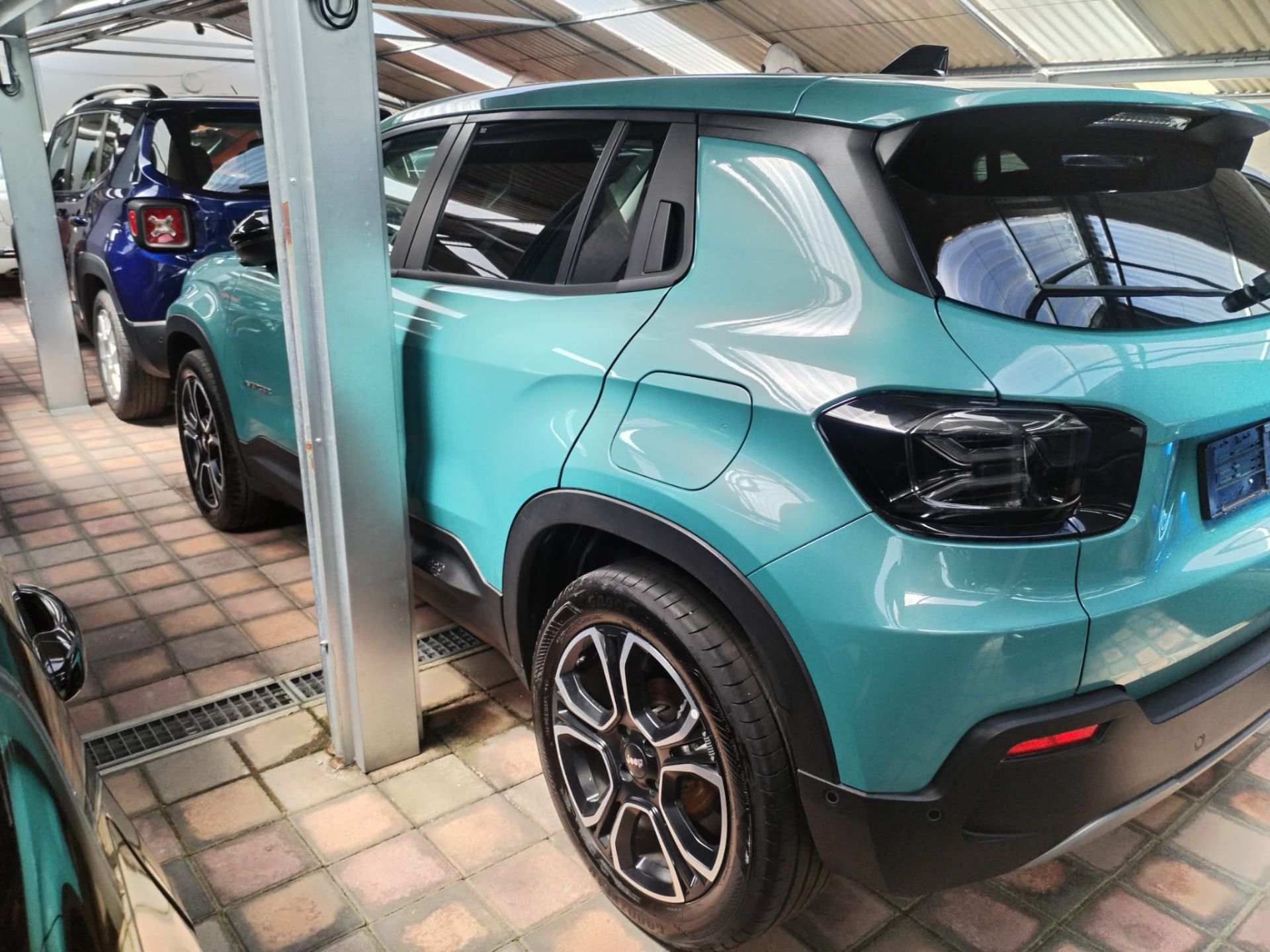 Jeep Avenger 1.2 Turbo 100 CV Summit