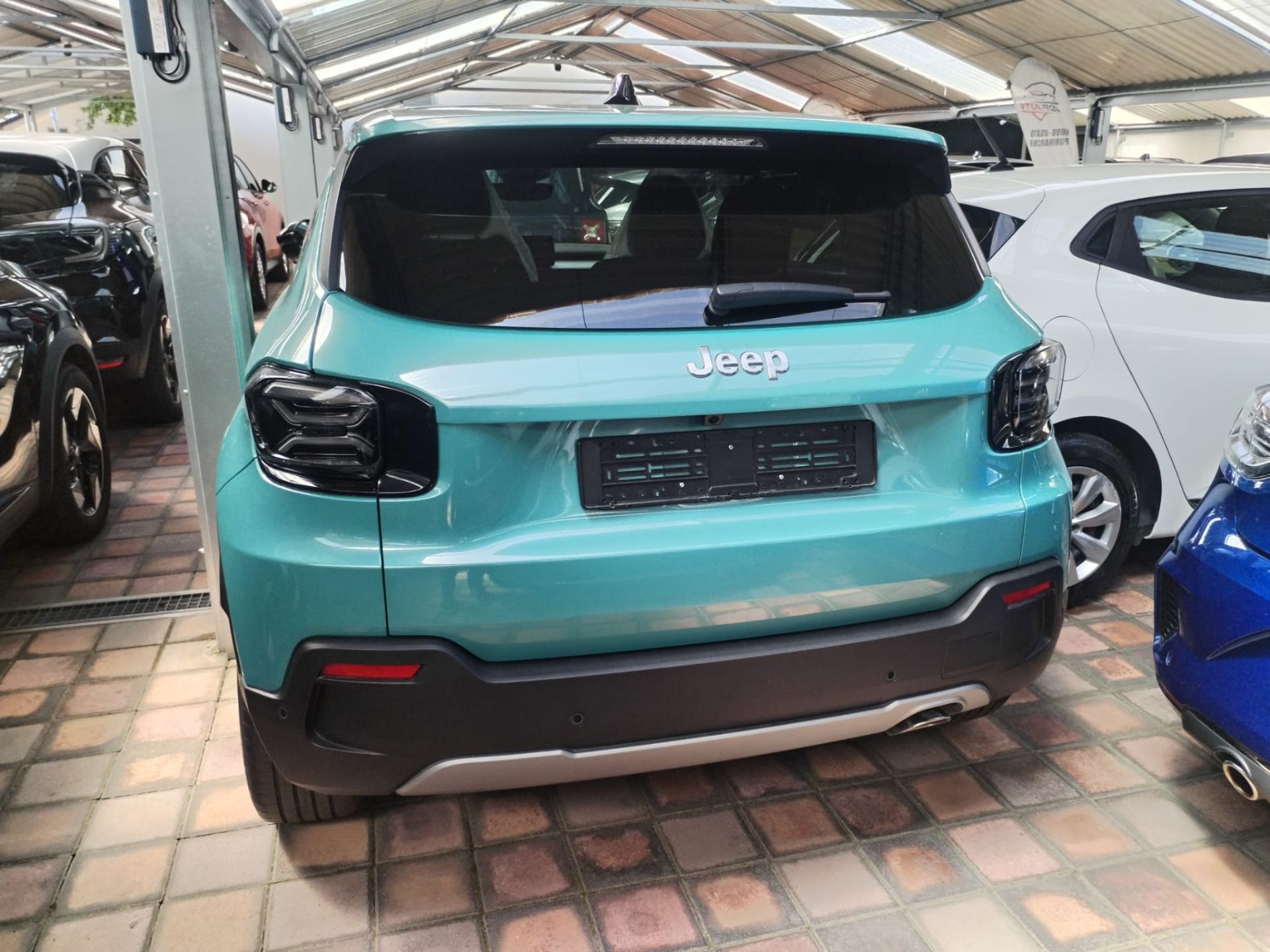 Jeep Avenger 1.2 Turbo 100 CV Summit
