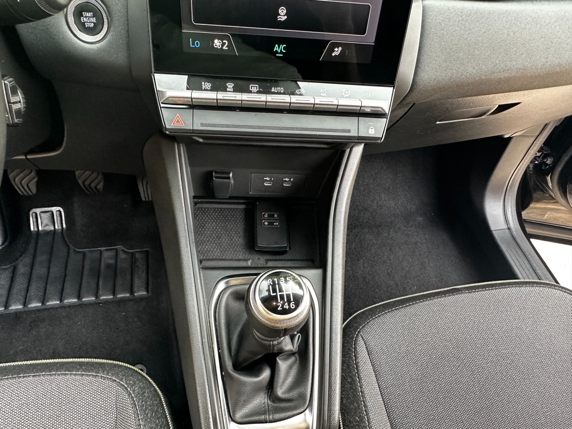 Renault Captur TCe 90 CV Techno