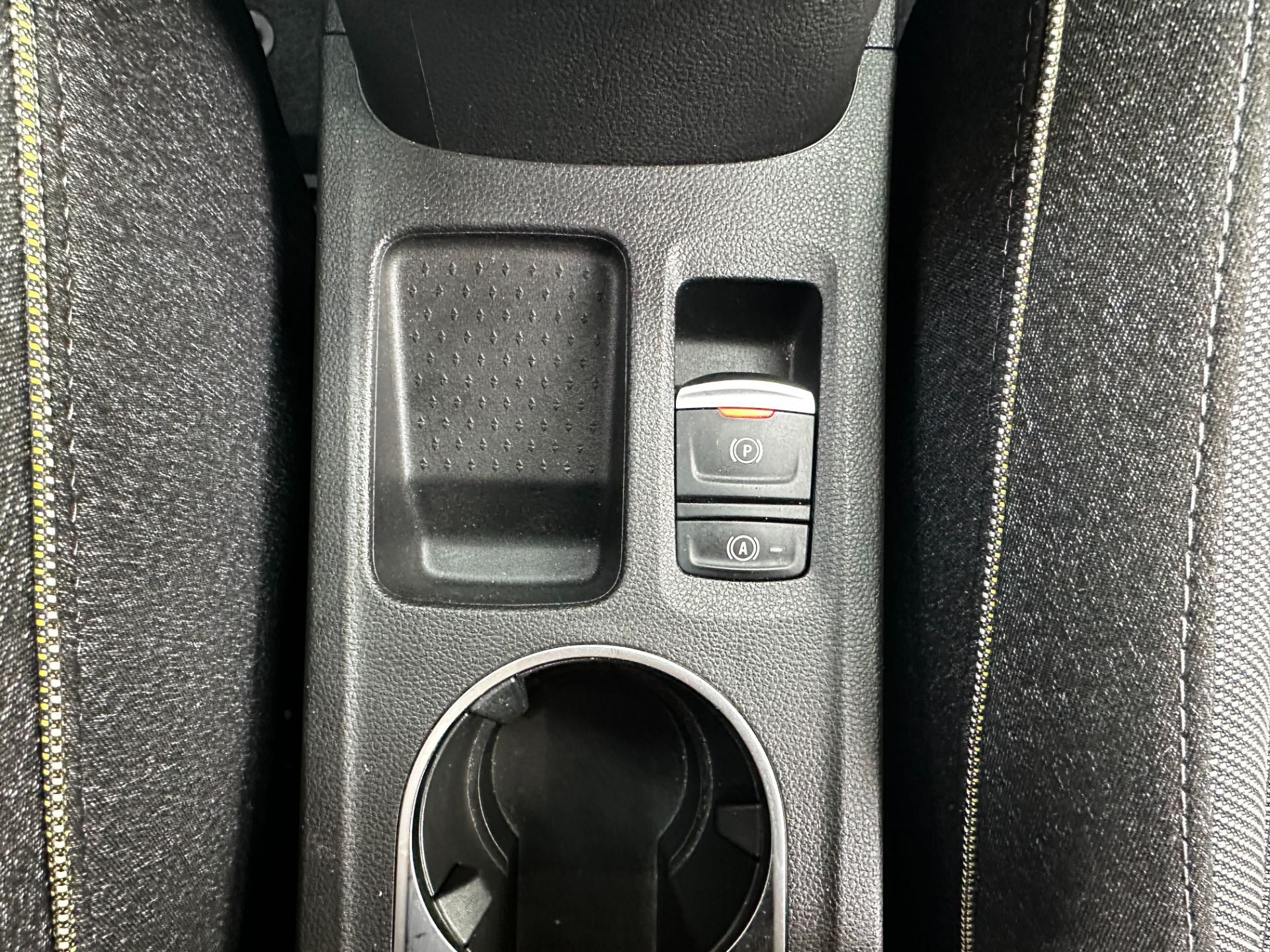 Renault Captur TCe 90 CV Techno