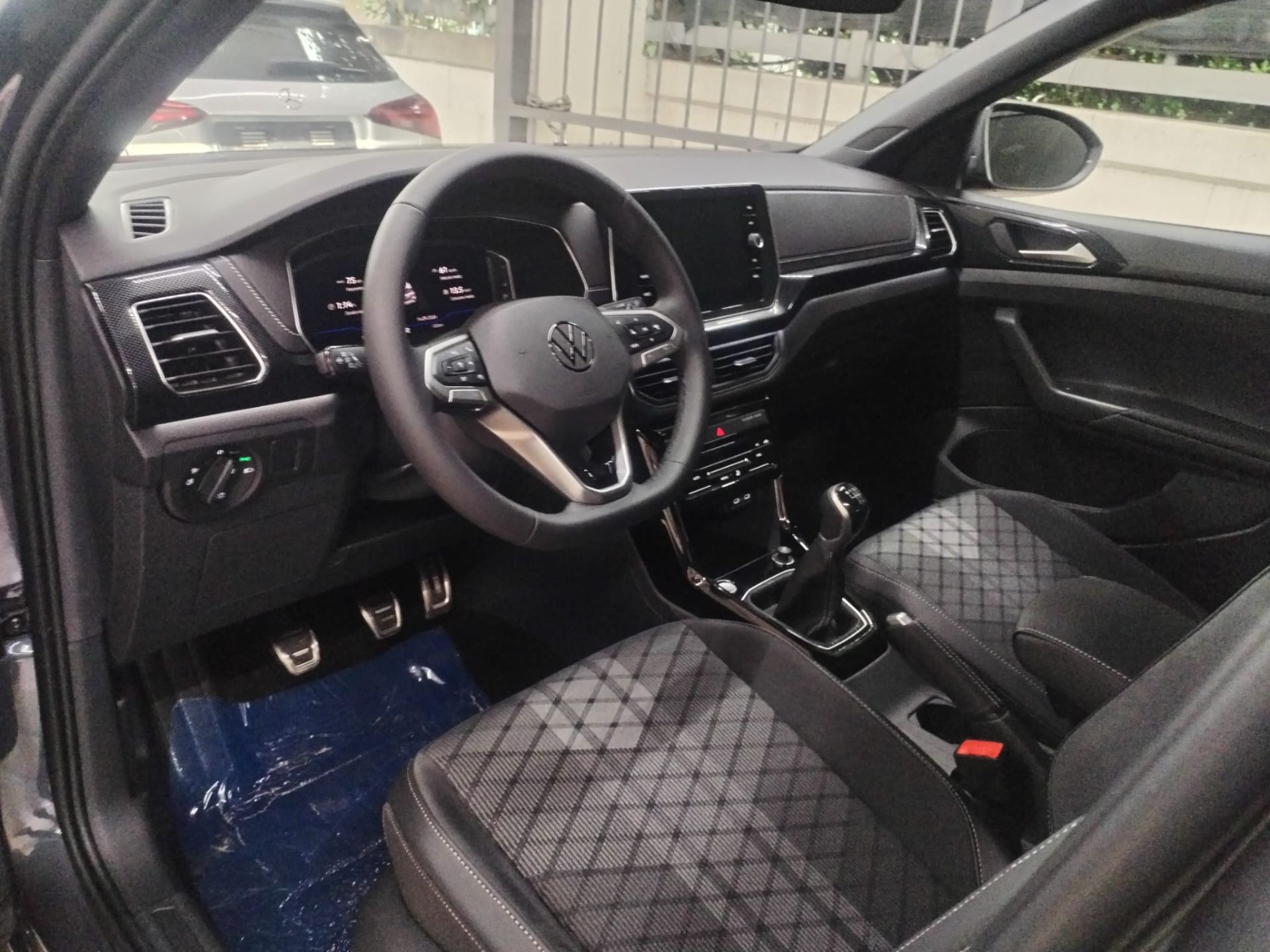 Volkswagen T-Cross 1.0 TSI 115 CV R-Line