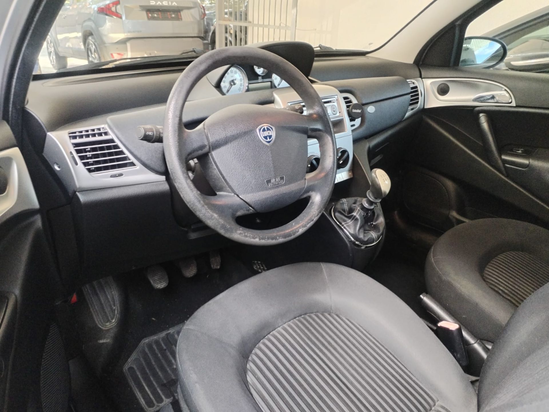 Lancia Ypsilon 1.2 Oro
