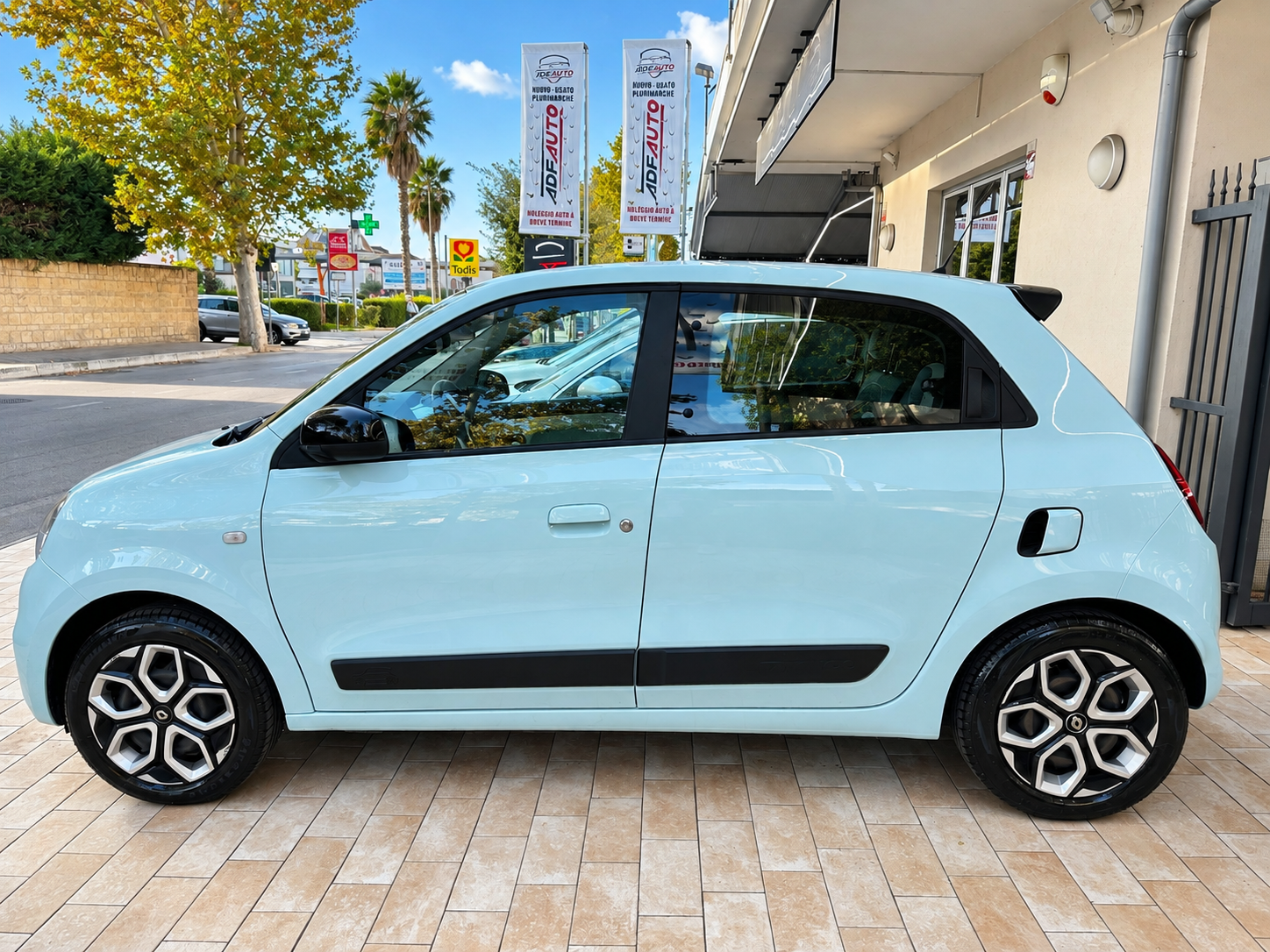 Renault Twingo SCe 65 CV Equilibre ziendale