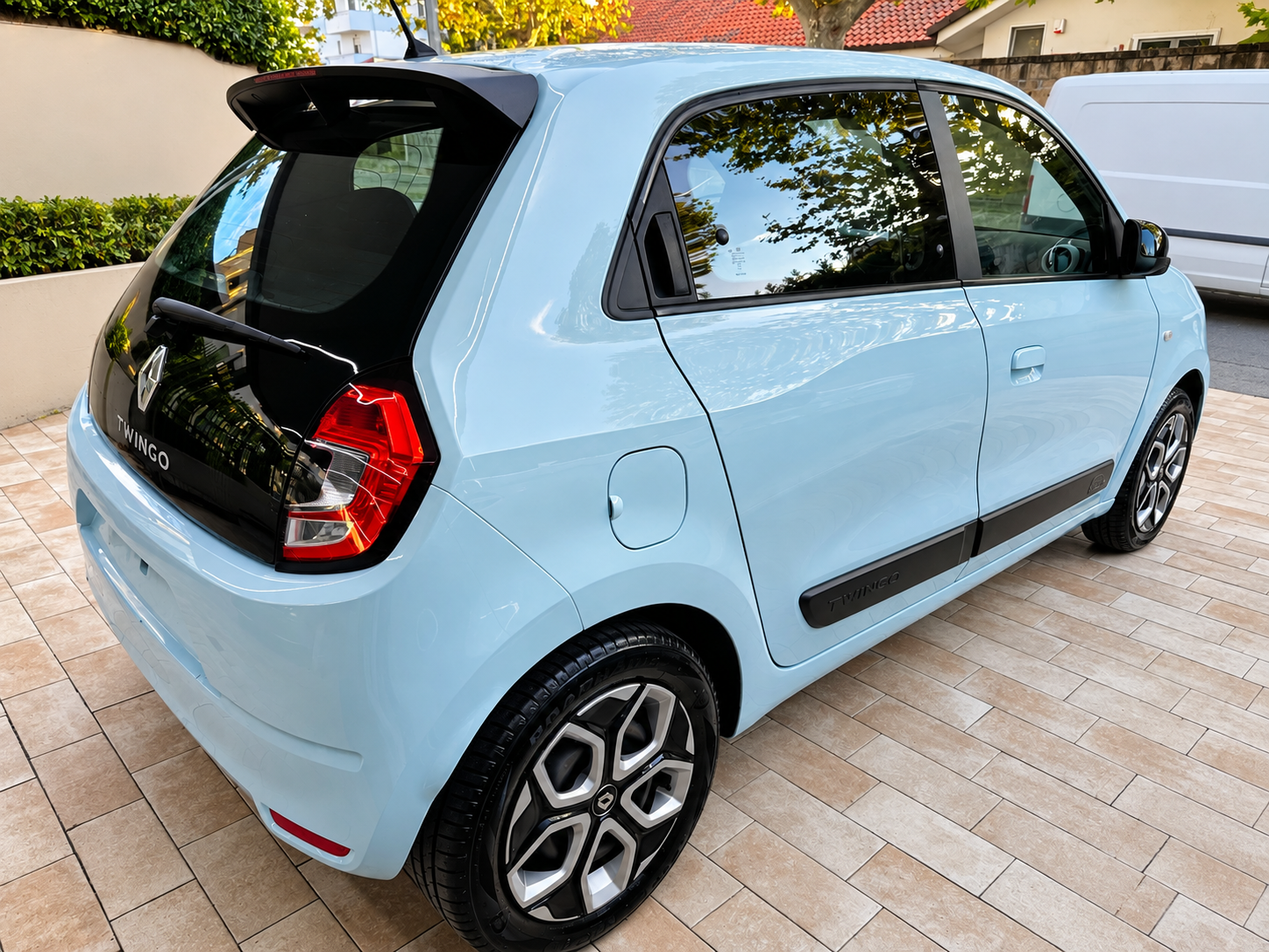 Renault Twingo SCe 65 CV Equilibre ziendale