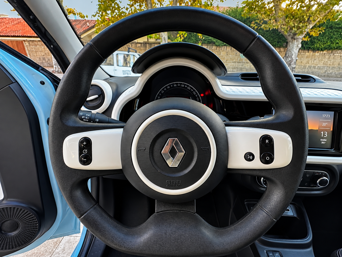 Renault Twingo SCe 65 CV Equilibre ziendale